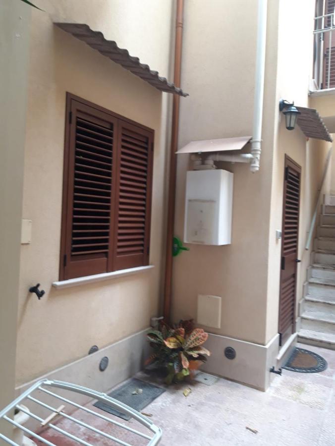 Bed and Breakfast Casa Ale Brindisi Zewnętrze zdjęcie
